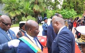 Le président Oligui Nguema honore les artisans du règlement de la dette intérieure