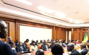 Vie chère au Gabon : Réunion bilan entre le président de la transition et le gouvernement