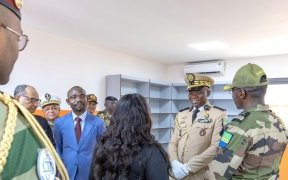 Le président de la transition inaugure l’École du Prytanée militaire de Lalala