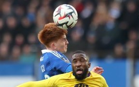 Ligue 1&nbsp;: Shavy Babicka et Toulouse s’effondrent face au Racing Club de Strasbourg