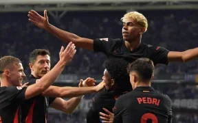 Liga&nbsp;: le FC Barcelone champion d’Espagne, l’ère Flick démarre en trombe